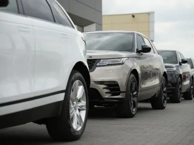 Czy wynajem długoterminowy się opłaca? Odkryj ukryte koszty i korzyści