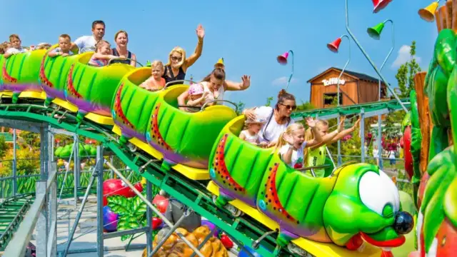 Gdzie z dzieckiem w weekend? Odkryj najlepsze atrakcje w Polsce