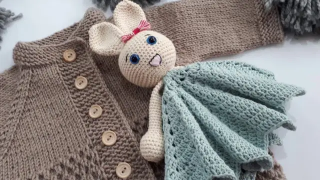 Jak zrobić sweter na drutach rozpinany - krok po kroku bez błędów