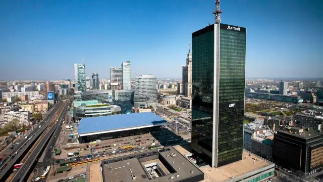 Kto jest właścicielem hotelu Marriott w Warszawie? Zaskakujące zmiany!