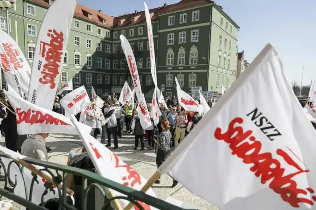 Związki zawodowe: Kiedy reprezentują wszystkich, a kiedy tylko Ciebie?