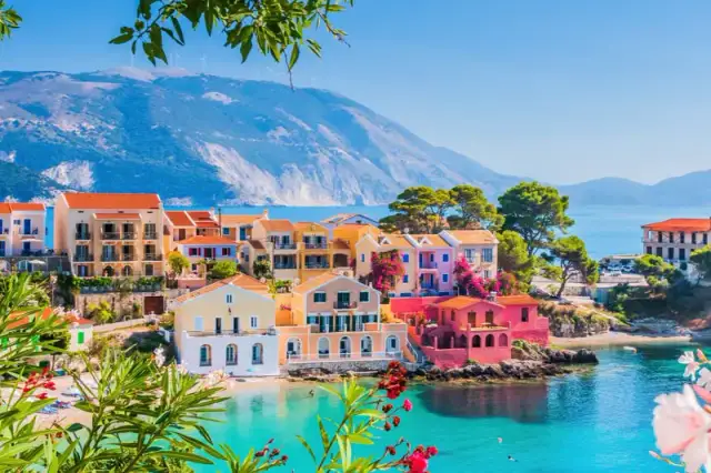 Nie przegap najlepszych atrakcji na Kefalonii – odkryj piękno wyspy