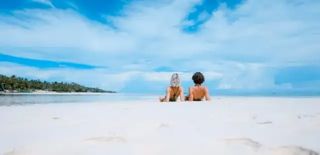 Ile trwa lot na Wyspy Kanaryjskie? Poznaj czas podróży z Polski