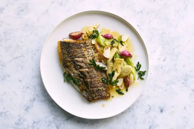 Na ile stopni piec rybę w piekarniku, aby była idealna?