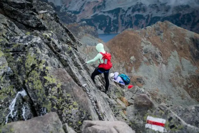 Jak przygotować się do wejścia na Świnicę z Doliny Pięciu Stawów - praktyczne rady