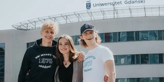 Jak zrobić zdjęcie do rekrutacji na studia, aby uniknąć błędów?