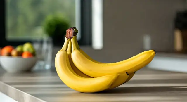 Czy banany tuczą? Dietetyk rozwiewa mity i podaje fakty!