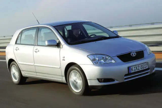 Toyota Corolla 1.4 benzyna - Opinie użytkowników o tym modelu