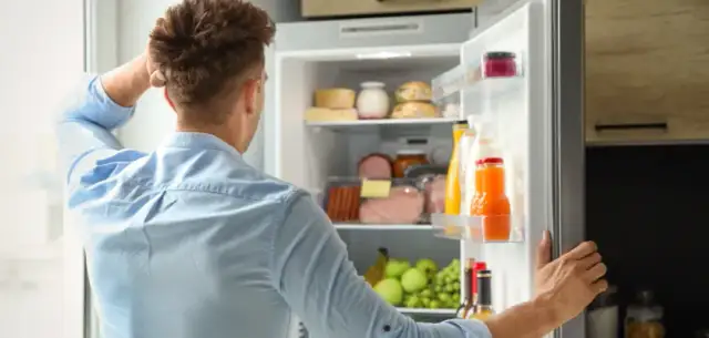 Jak ustawić temperaturę w lodówce? Zadbaj o świeżość i rachunki!