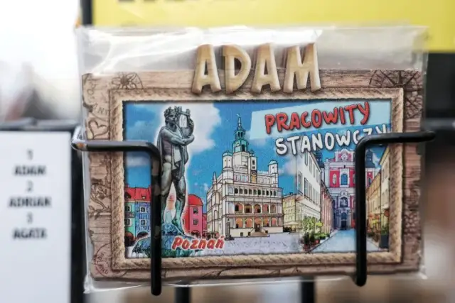 Gdzie kupić pamiątki z Poznania? Oto najlepsze miejsca na zakupy