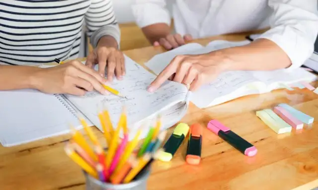 Ile kosztuje prywatne nauczanie w domu? Sprawdź ceny i porady