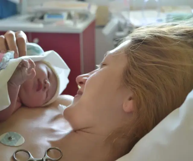 Ile dni w szpitalu po porodzie naturalnym? Sprawdź, co musisz wiedzieć