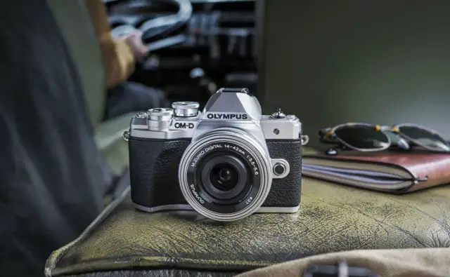 Najlepsze aparaty bezlusterkowe: wybierz idealny model dla siebie