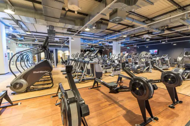 McFIT Mokotów: Cennik, opinie, sprzęt i godziny otwarcia