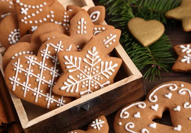 Jak zrobić ciastka piernikowe – proste przepisy na świąteczne smakołyki
