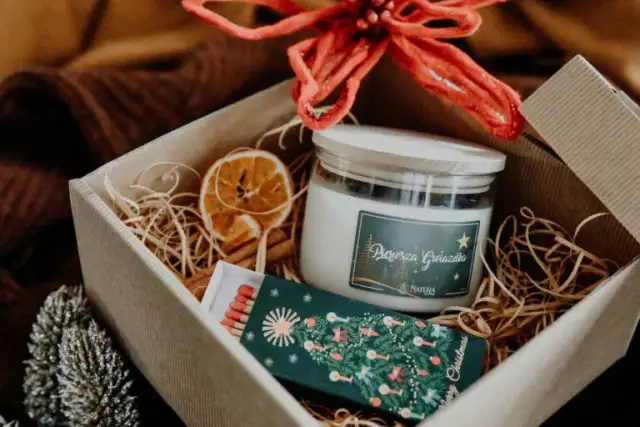 Co można kupić wychowawcy na koniec szkoły, by wywołać uśmiech?