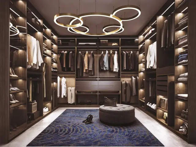 Co zamiast drzwi do garderoby? 7 pomysłów na stylowe wnętrze