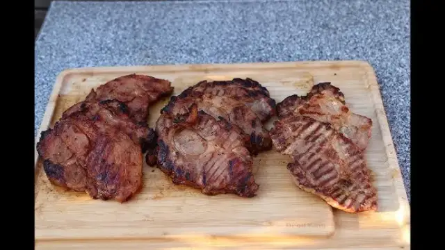 Marynata do karkówki na grilla: idealna? Poznaj triki grillmastera!