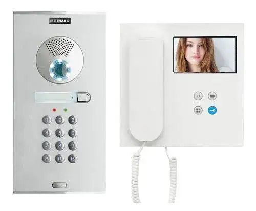 Jak wpisać kod w domofonie Fermax i uniknąć problemów z dostępem