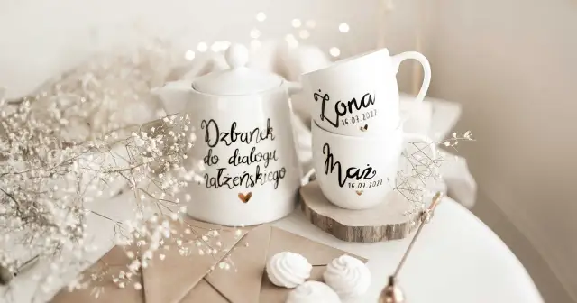 Najlepsze prezenty na 35 rocznicę ślubu, które zachwycą parę