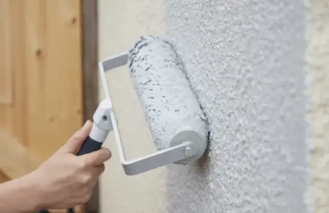 Najlepsze wałki do malowania elewacji - porównanie i wybór