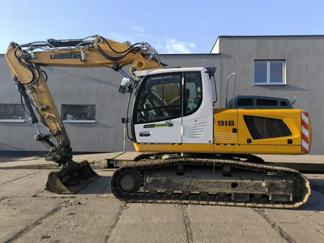 Koszt wynajmu koparki gąsienicowej: Jak nie przepłacić?