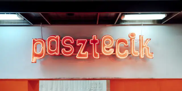 Co zjeść w Szczecinie? Pasztecik, ryby i TOP miejsca!