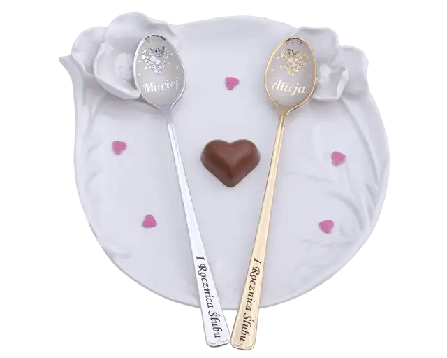 Srebrne Gody: Pomysły na prezenty, świętowanie i życzenia