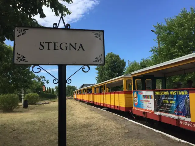 Jak dojechać do Stegny pociągiem? Sprawdzony plan z przesiadkami