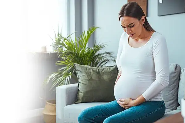 Co zapowiada poród? 7 kluczowych objawów, które musisz znać