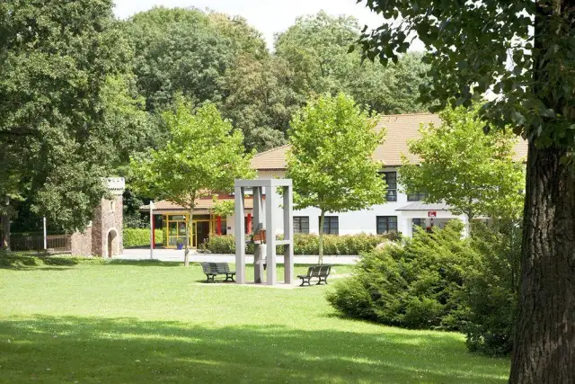 Hotel Kim Im Park Dresden - Spokojny wypoczynek blisko atrakcji