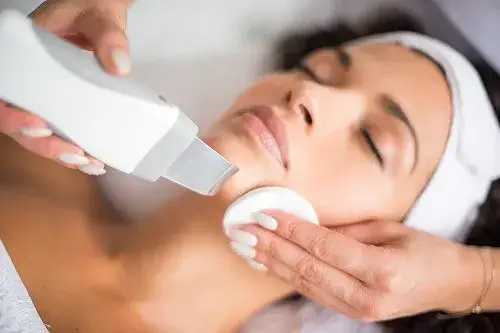 Peeling kawitacyjny jakie ruchy są skuteczne dla zdrowej skóry