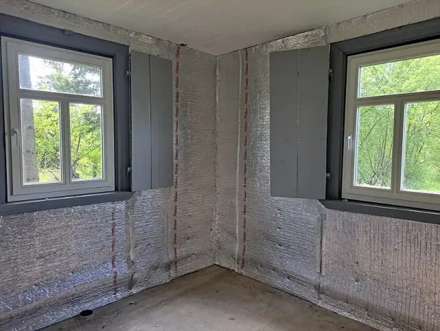 Skuteczne sposoby na ocieplenie budynku od wewnątrz bez utraty przestrzeni