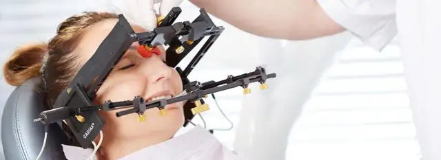 Ból stawu skroniowo-żuchwowego - do jakiego lekarza się udać?