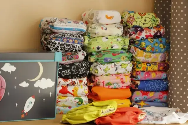 Jak składać pieluchy tetrowe, aby uniknąć przecieków i problemów