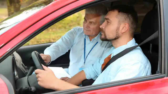 Odwołanie od egzaminu na prawo jazdy: Kiedy ma sens i jak je złożyć?