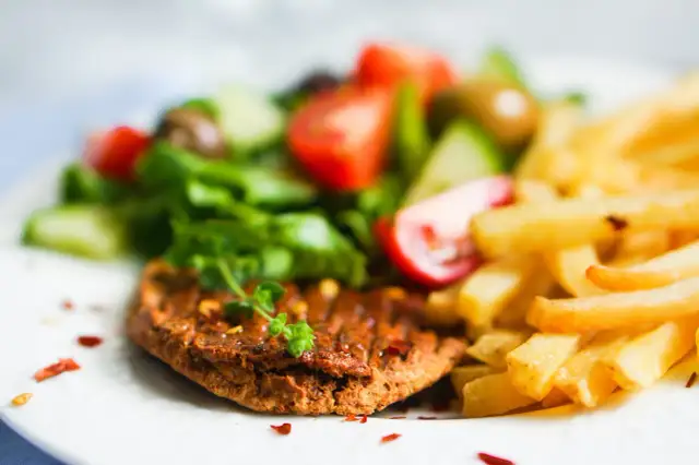 Co zjeść w Karpaczu? Odkryj smaki, które musisz spróbować