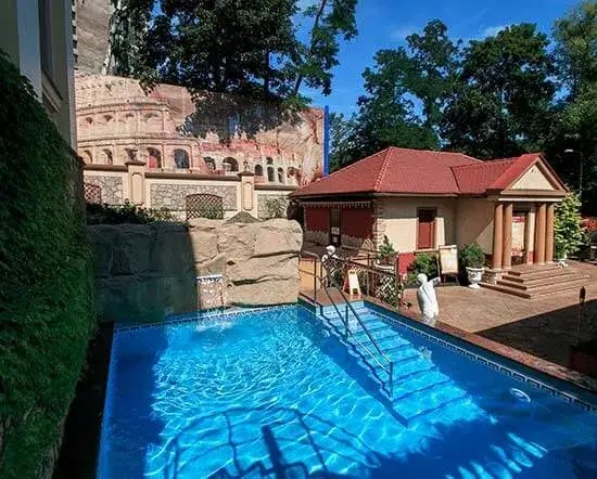 Termy Rzymskie: Sekret życia społecznego i architektury