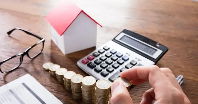 Kiedy zacznie spadnie oprocentowanie kredytów hipotecznych? Sprawdź prognozy!