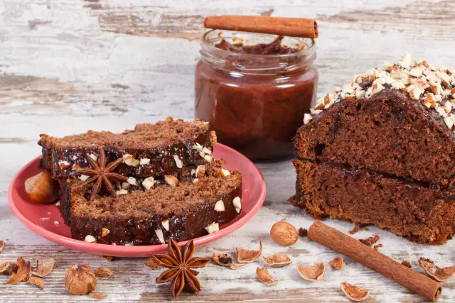 Jak długo piec piernik w piekarniku, aby był idealnie miękki?