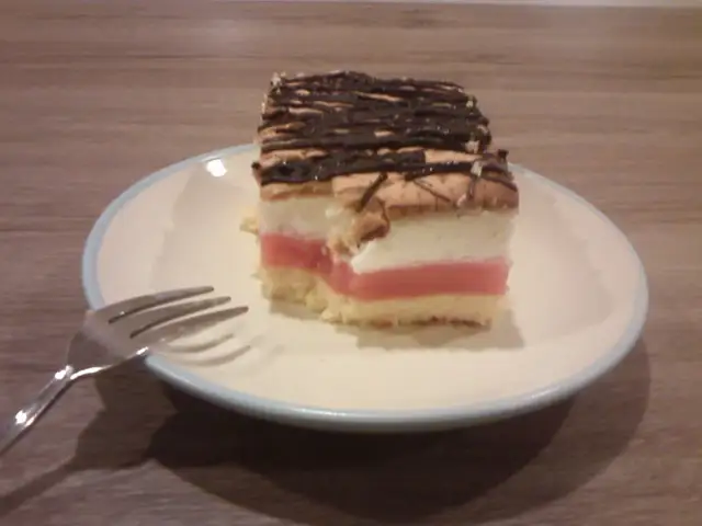 Pyszne ciasto ze śnieżką przepisy, które zachwycą Twoich gości