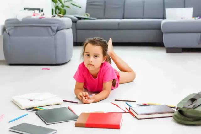 Korepetycje co to? Poznaj prawdę o skutecznej nauce bez stresu i niepowodzeń