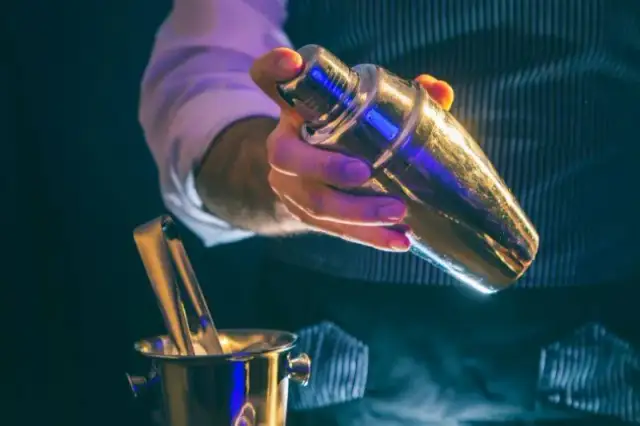 Gdzie kupić shaker do drinków? Sprawdź najlepsze oferty i porady