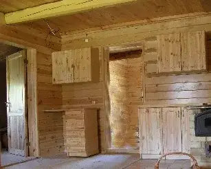 Boazeria pionowo czy poziomo? Wybierz najlepsze rozwiązanie dla swojego wnętrza