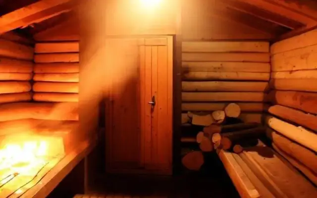 Sauna ile kalorii spalisz w 20 minut? Poznaj prawdziwe liczby