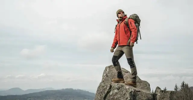 Co zabrać w góry we wrześniu, aby uniknąć nieprzyjemności i cieszyć się wędrówką
