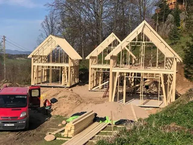 Dom bez pozwolenia 70m2 - jakie działki są odpowiednie do budowy?