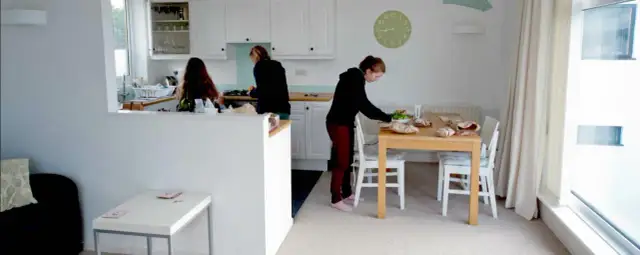 Self-catering: czym jest? Niezależność kulinarna na wakacjach