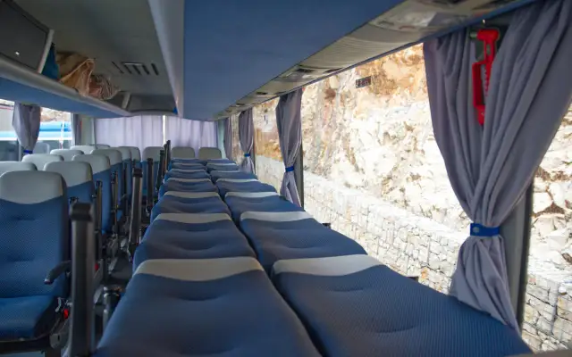 Autokar sypialny: jak wygląda luksusowy dom dla gwiazd?