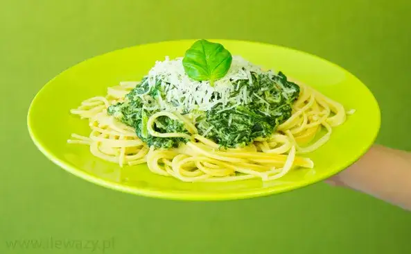 Ile kcal ma makaron ze szpinakiem? Odkryj lekkie wersje!